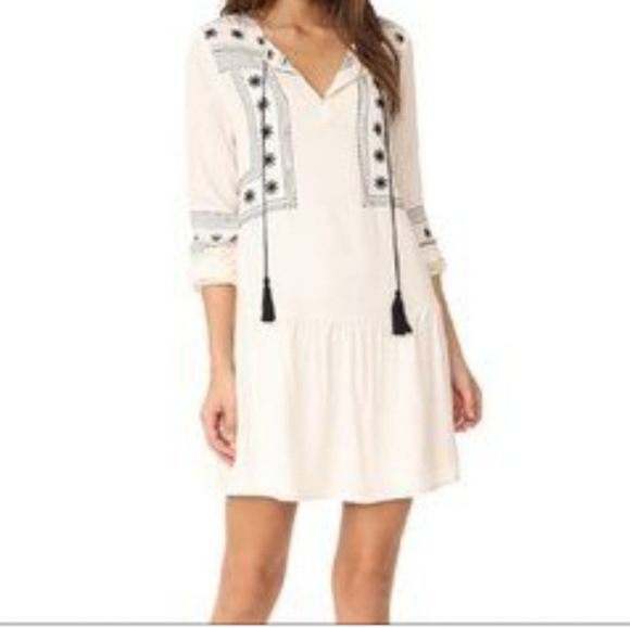 Host Pick size M Cupcake And Cashmere tunic dress - Picture 16 of 16